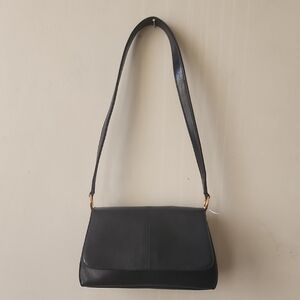 Liz Claiborne Classic Black Shoulder Bag